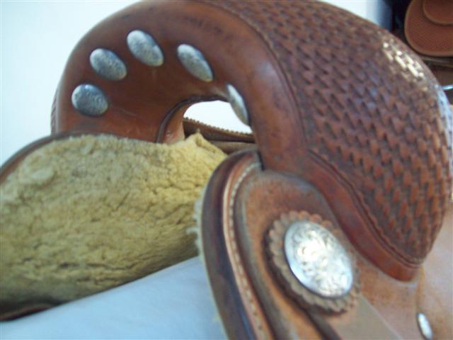 Used Saddle:- Image Number:2